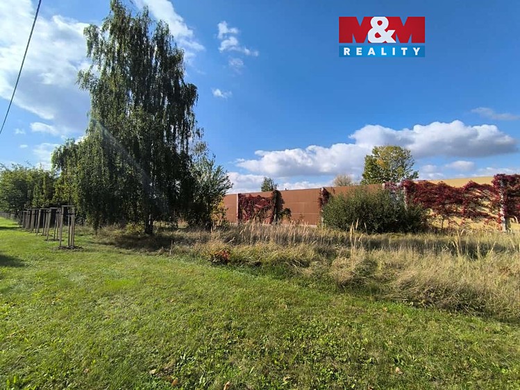 Pronájem zahrady 1 835 m² - foto 1