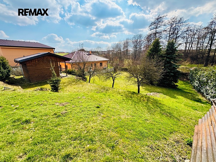 Pronájem zahrady 710 m² - foto 1