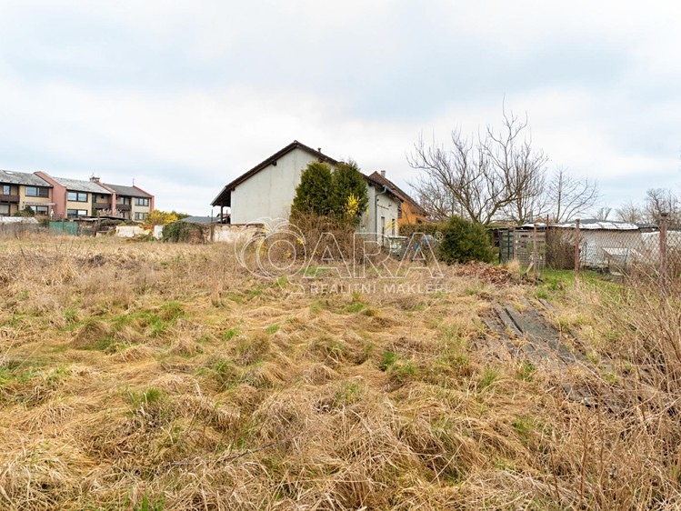 Pronájem stavebního pozemku 827 m² - foto 8