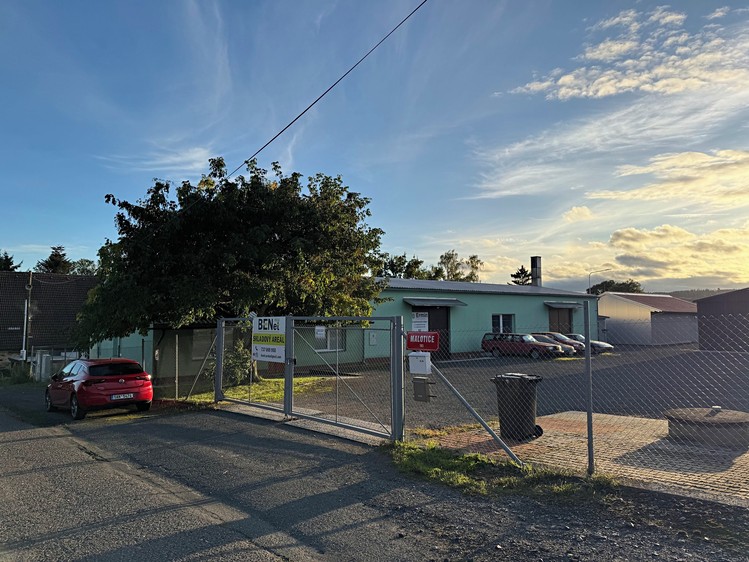 Pronájem komerčního pozemku 350 m² - foto 8