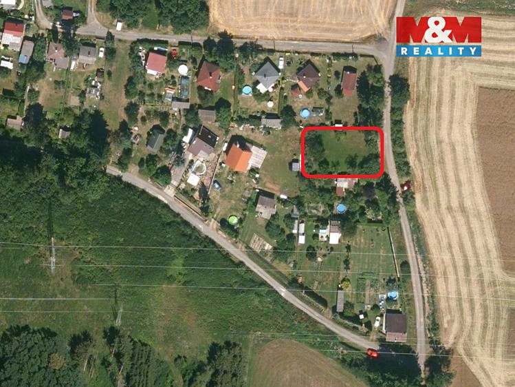 Pronájem zahrady 611 m² - foto 4