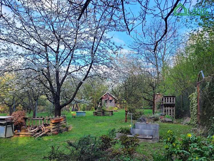 Pronájem zahrady 400 m² - foto 2