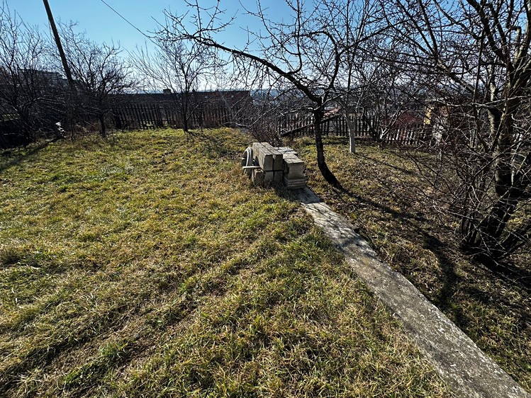 Pronájem zahrady 640 m² - foto 2