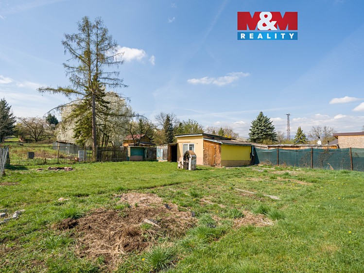 Pronájem zahrady 397 m² - foto 1