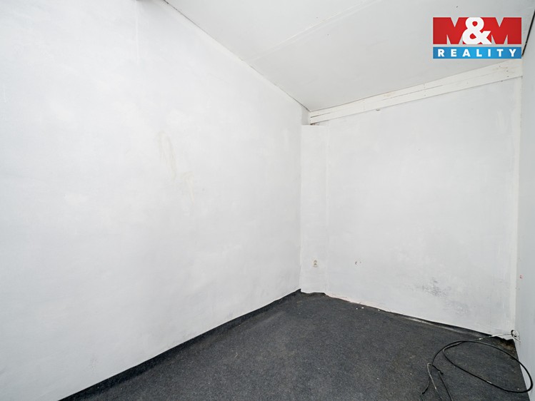 Pronájem zahrady 397 m² - foto 8