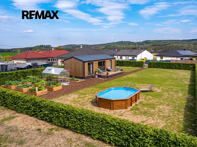Pronájem stavebního pozemku 1 188 m² - foto 1