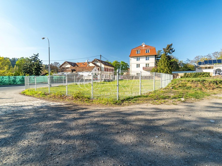 Pronájem komerčního pozemku 542 m² - foto 1