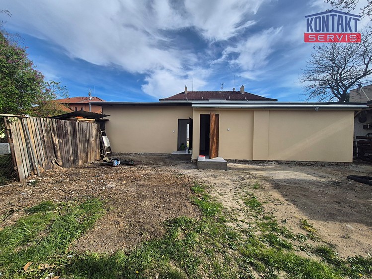 Pronájem zahrady 400 m² - foto 1