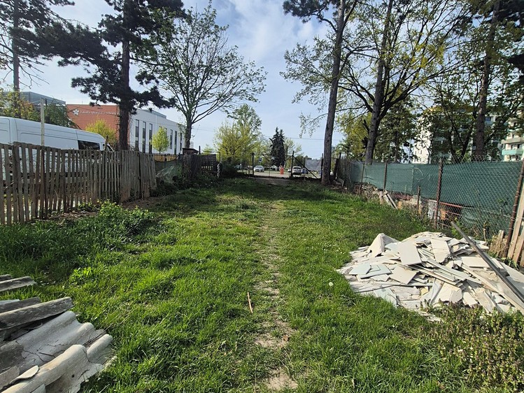Pronájem zahrady 400 m² - foto 3