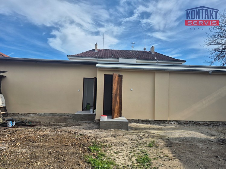 Pronájem zahrady 400 m² - foto 6