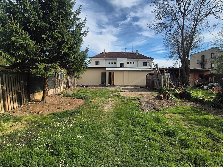 Pronájem zahrady 400 m² - foto 5