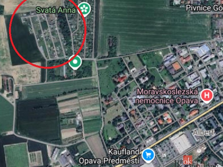 Pronájem zahrady 406 m² - foto 3