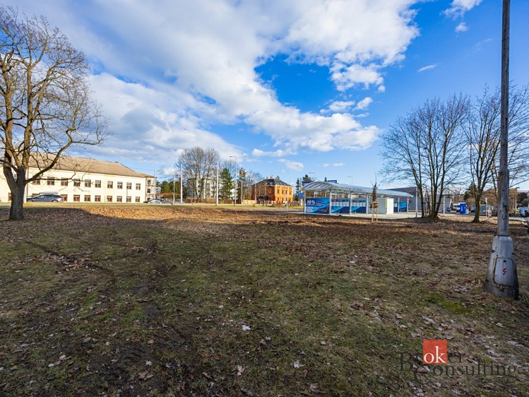 Pronájem komerčního pozemku 542 m² - foto 1