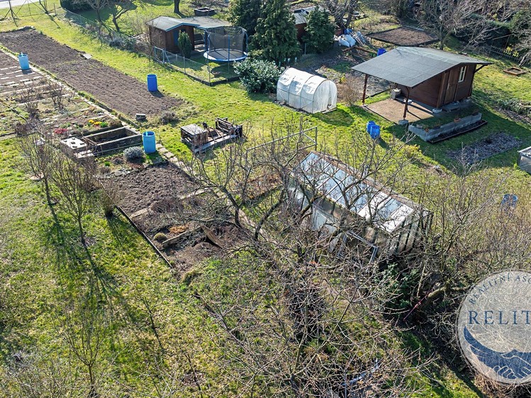 Pronájem zahrady 200 m² - foto 5