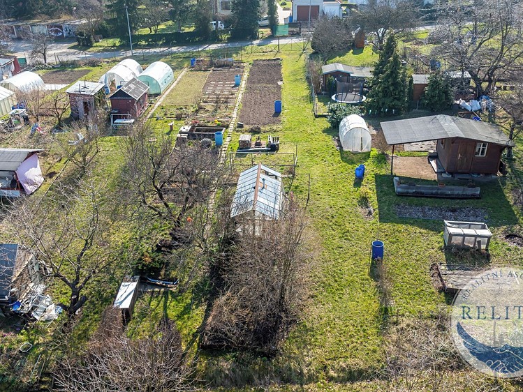 Pronájem zahrady 200 m² - foto 7