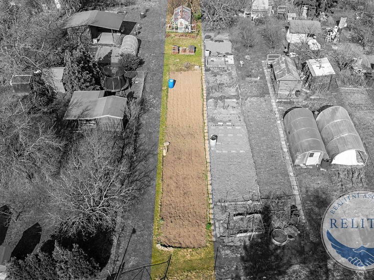 Pronájem zahrady 200 m² - foto 6