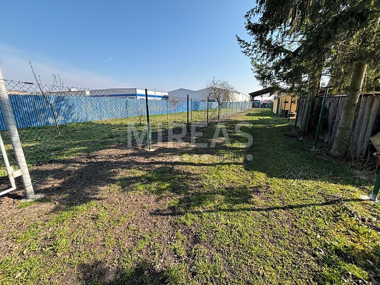 Pronájem zahrady 200 m² - foto 8