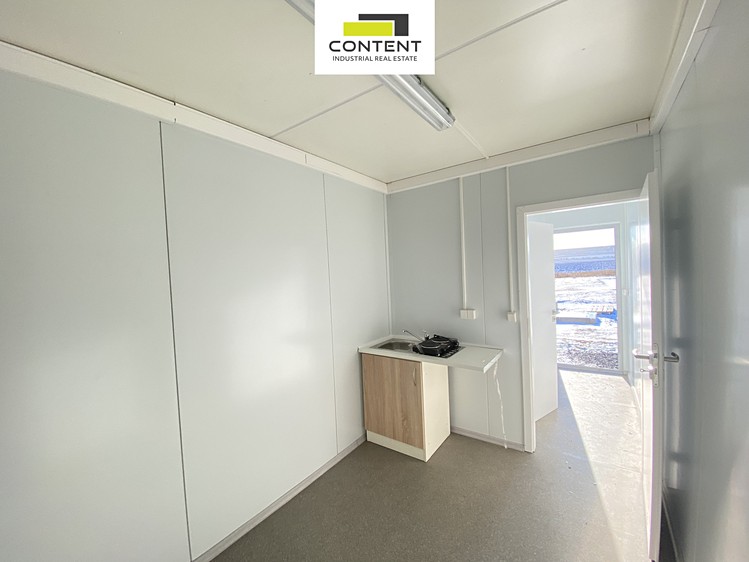 Pronájem  komerčního pozemku 17 000 m² - foto 8