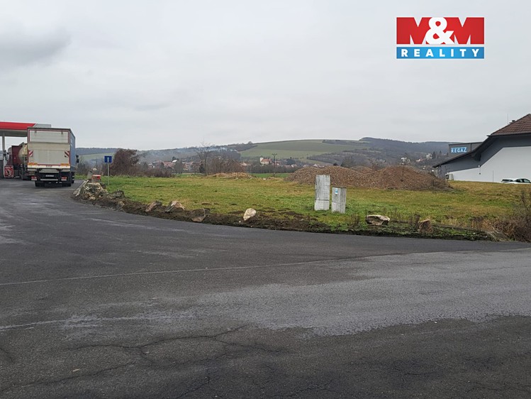 Pronájem komerčního pozemku 748 m² - foto 4
