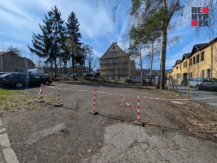 Pronájem pozemku 450 m² - foto 1