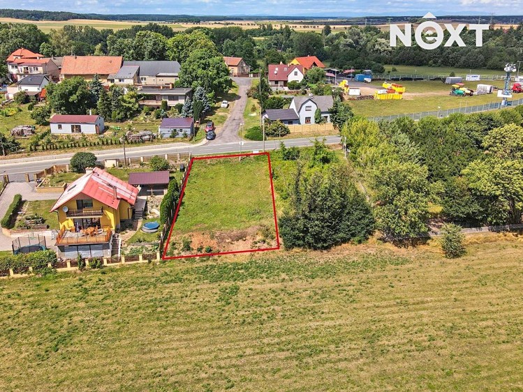 Pronájem zahrady 643 m² - foto 1