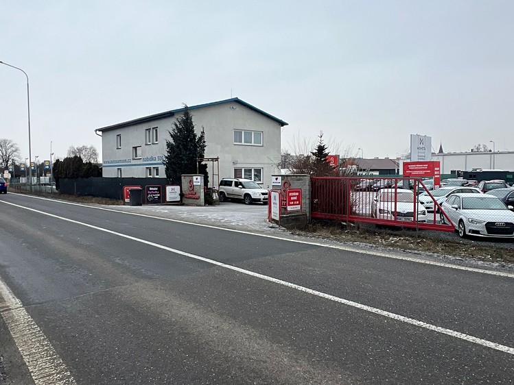 Pronájem komerčního pozemku 2 100 m² - foto 6