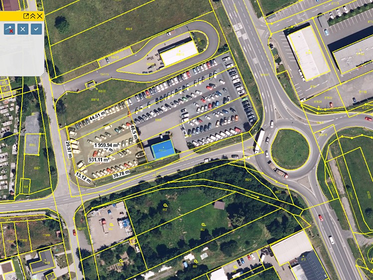 Pronájem komerčního pozemku 2 100 m² - foto 7