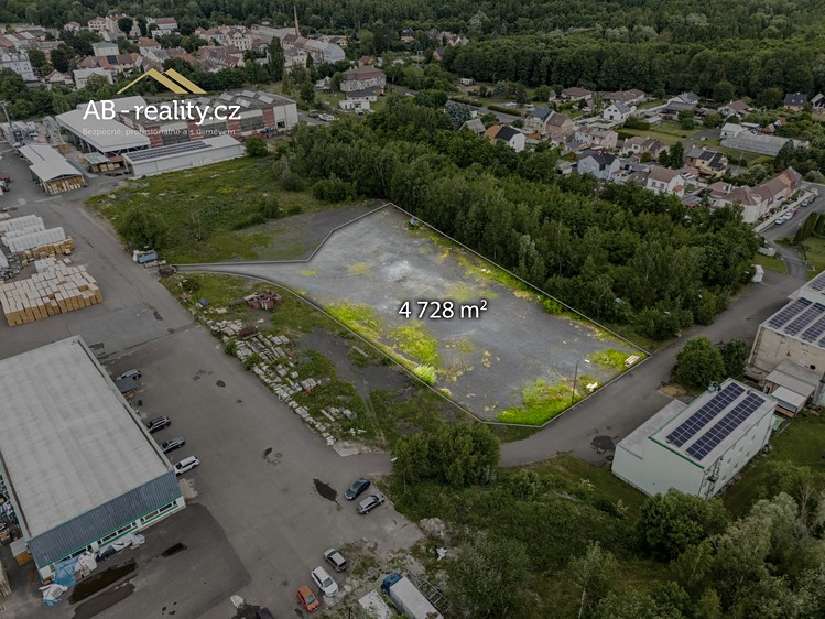 Pronájem komerčního pozemku 4 728 m² - foto 1