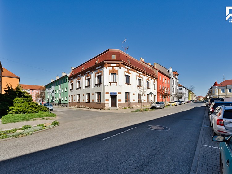 Prodej činžovního domu 820 m² - foto 1