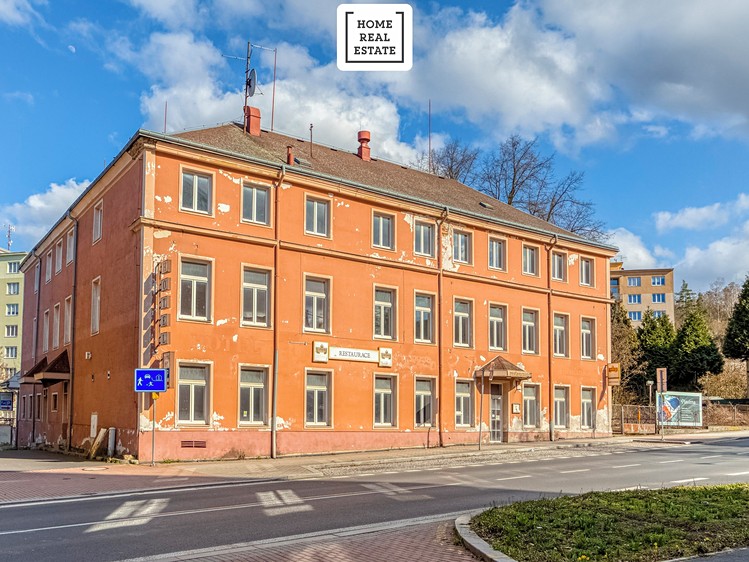 Prodej činžovního domu 1 886 m² - foto 2