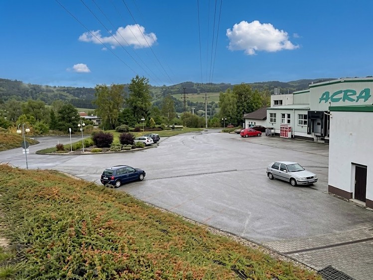Dražba komerční nemovitosti 5 624 m² - foto 4