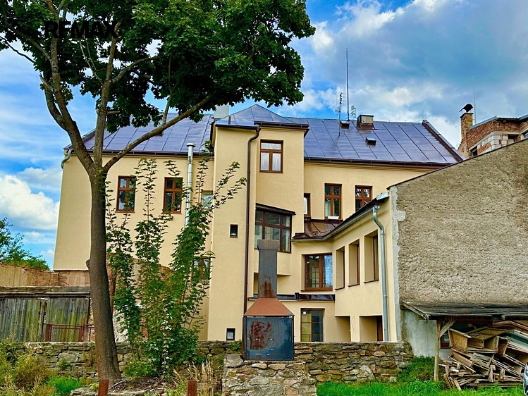 Prodej činžovního domu 333 m² - foto 2