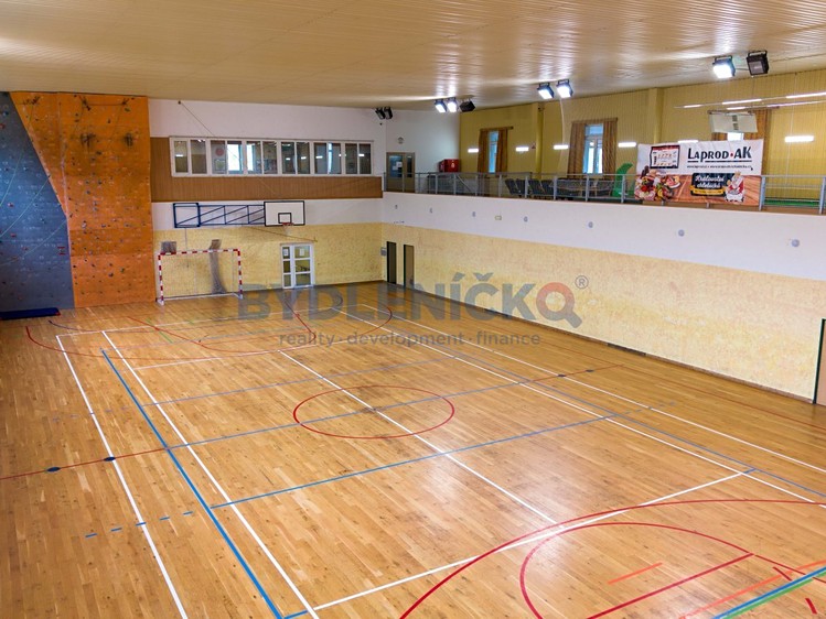 Prodej restaurace 2 163 m² - foto 1
