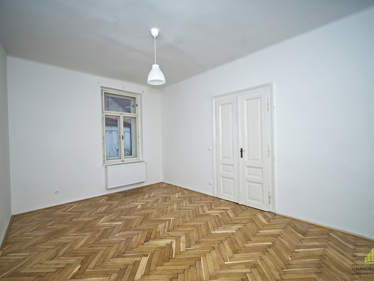 Prodej činžovního domu 1 653 m² - foto 4