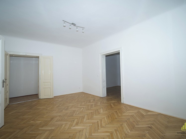 Prodej činžovního domu 1 653 m² - foto 5