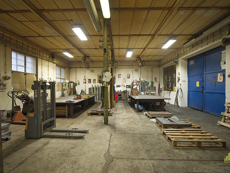 Prodej výrobní haly, prostoru 2 290 m² - foto 3