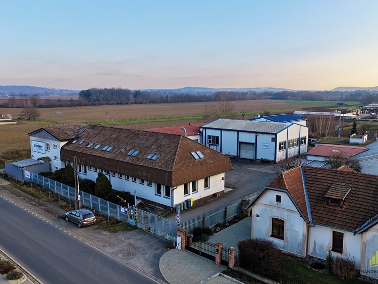 Prodej výrobní haly, prostoru 2 290 m² - foto 2