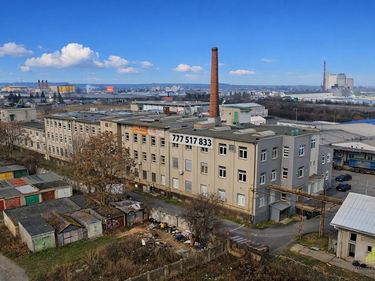 Prodej komerční nemovitosti 7 353 m² - foto 2
