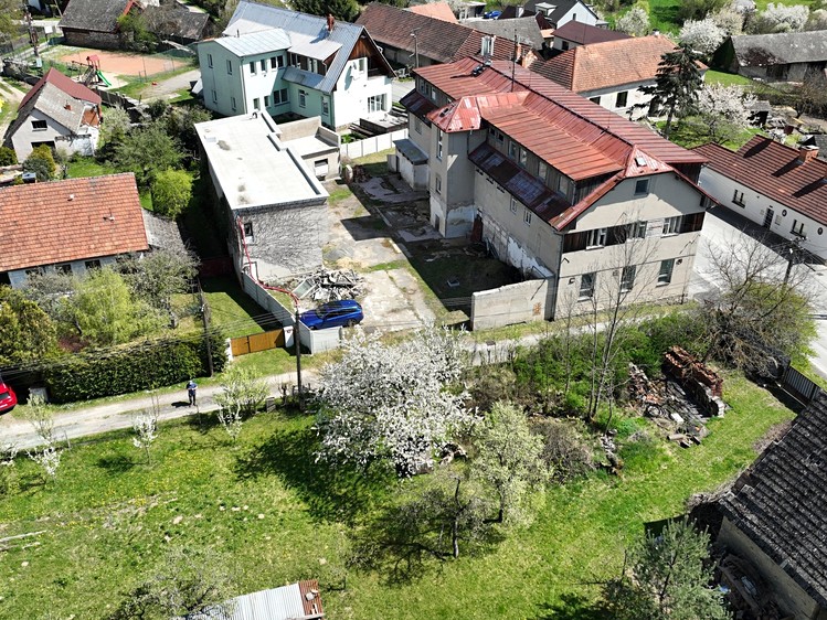 Prodej komerční nemovitosti 1 090 m² - foto 3