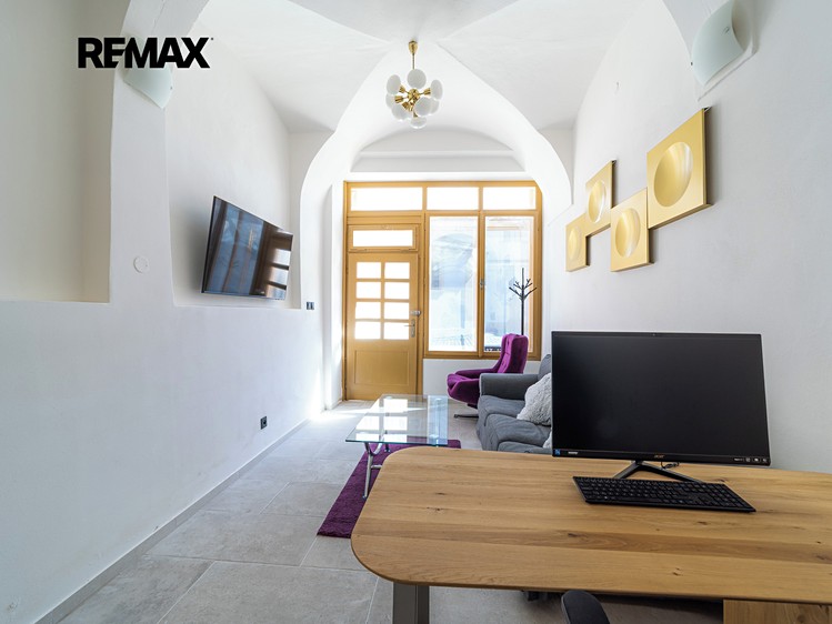 Prodej obchodního prostoru 19 m² - foto 4
