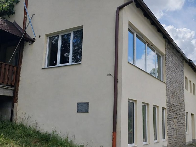 Prodej ubytovacího zařízení 200 m² - foto 1