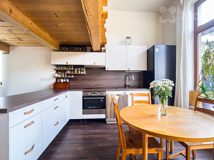 Prodej obchodního prostoru 103 m² - foto 4