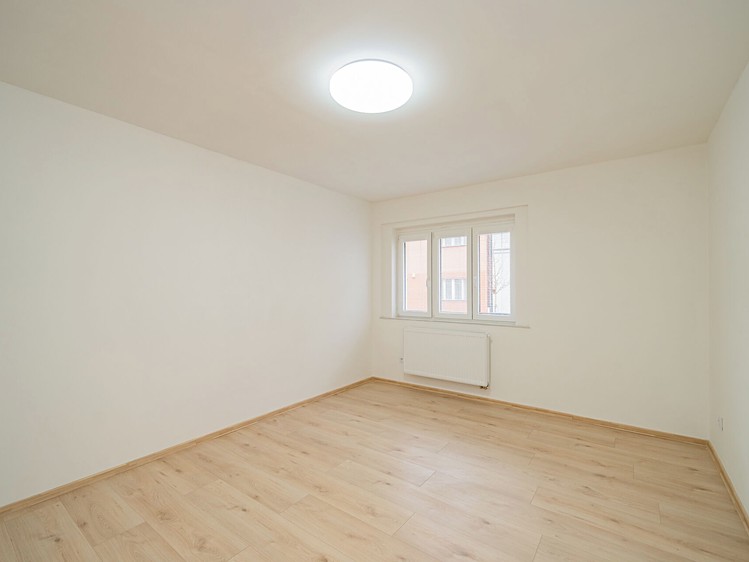 Prodej činžovního domu 400 m² - foto 4