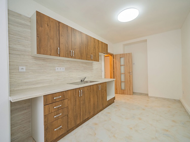 Prodej činžovního domu 400 m² - foto 3