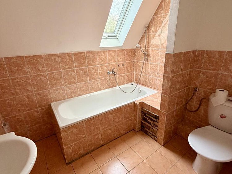 Prodej činžovního domu 170 m² - foto 8