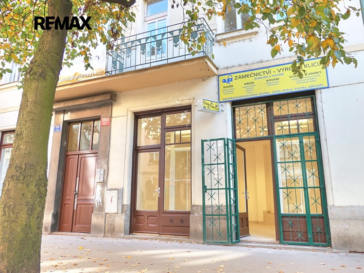 Prodej obchodního prostoru 34 m² - foto 1
