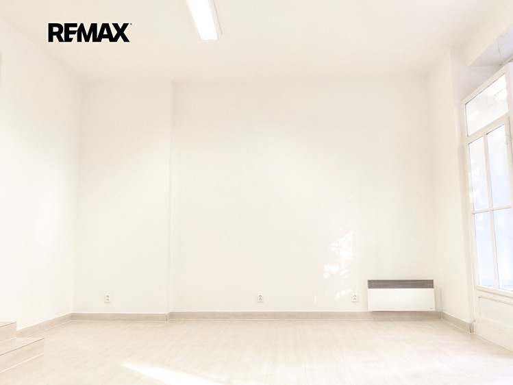 Prodej obchodního prostoru 34 m² - foto 7