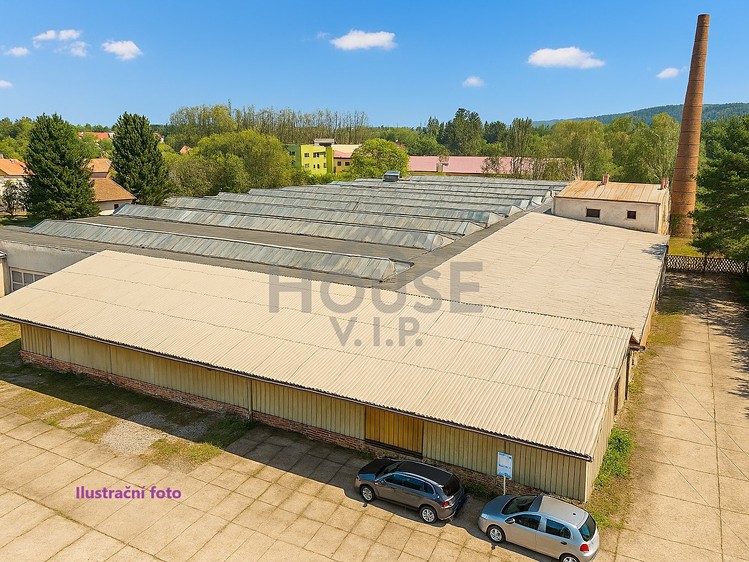 Prodej výrobní haly, prostoru 4 440 m² - foto 1