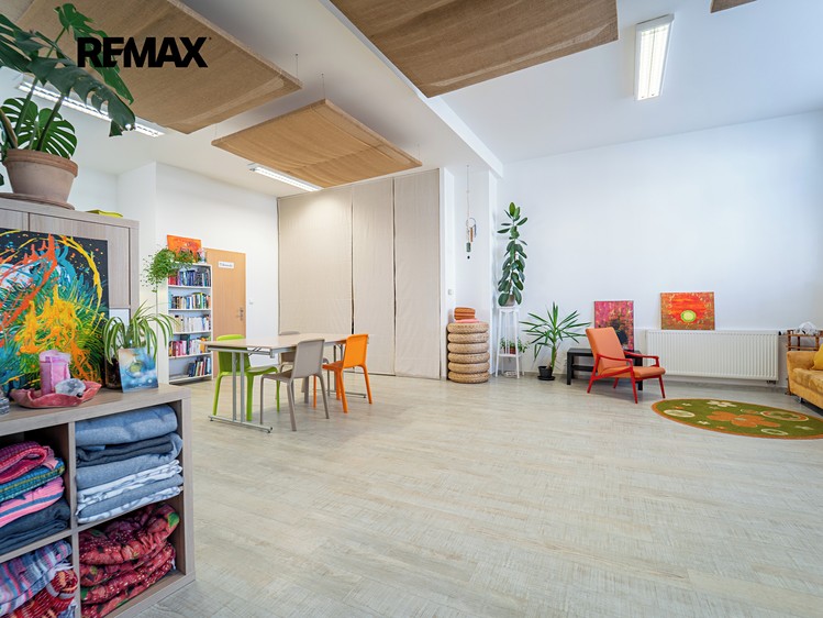 Prodej obchodního prostoru 60 m² - foto 6