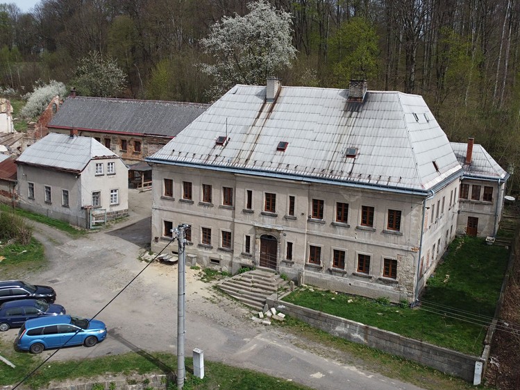 Prodej činžovního domu 1 570 m² - foto 3